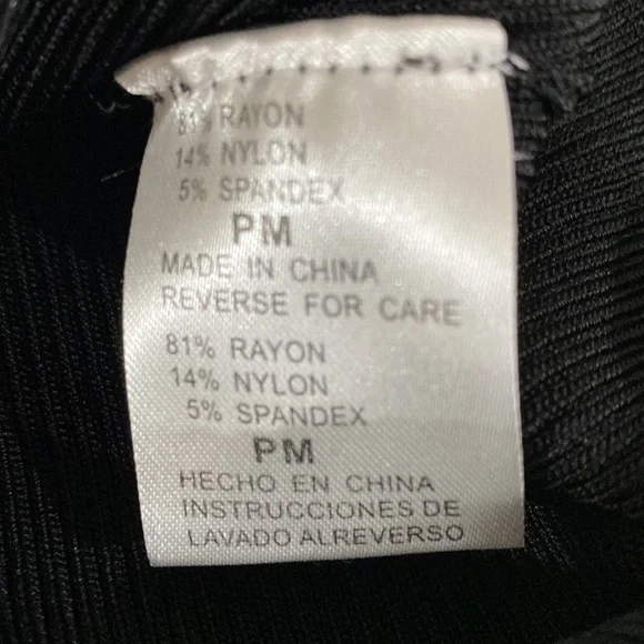 ❄️ Belldini zipper front top - Picture 8 of 9